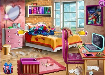 Dotted Girl: Highschool Room game screenshot